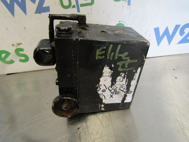 DENNIS ELITE II CAB JACK PUMP - Cabină și interior pentru Maşina comunala: Foto 1 DENNIS ELITE II CAB JACK PUMP - Cabină și interior pentru Maşina comunala: Foto 1