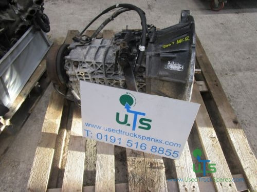 ISUZU NKR 5 SPEED MANUAL GEARBOX - Cutie de viteze pentru Camion: Foto 1 ISUZU NKR 5 SPEED MANUAL GEARBOX - Cutie de viteze pentru Camion: Foto 1