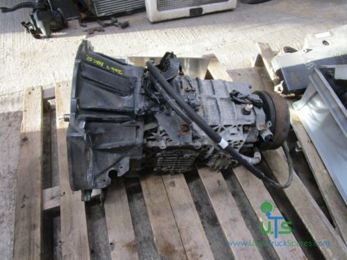 ISUZU NKR 5 SPEED MANUAL GEARBOX - Cutie de viteze pentru Camion: Foto 2 ISUZU NKR 5 SPEED MANUAL GEARBOX - Cutie de viteze pentru Camion: Foto 2