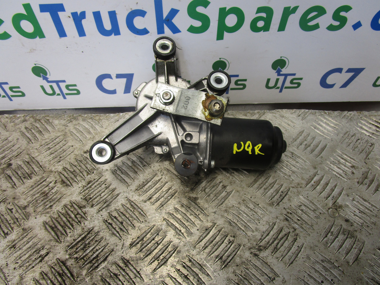 ISUZU NQR WIPER MOTOR P/NO 897361-3741 - Cabină și interior pentru Camion: Foto 1 ISUZU NQR WIPER MOTOR P/NO 897361-3741 - Cabină și interior pentru Camion: Foto 1