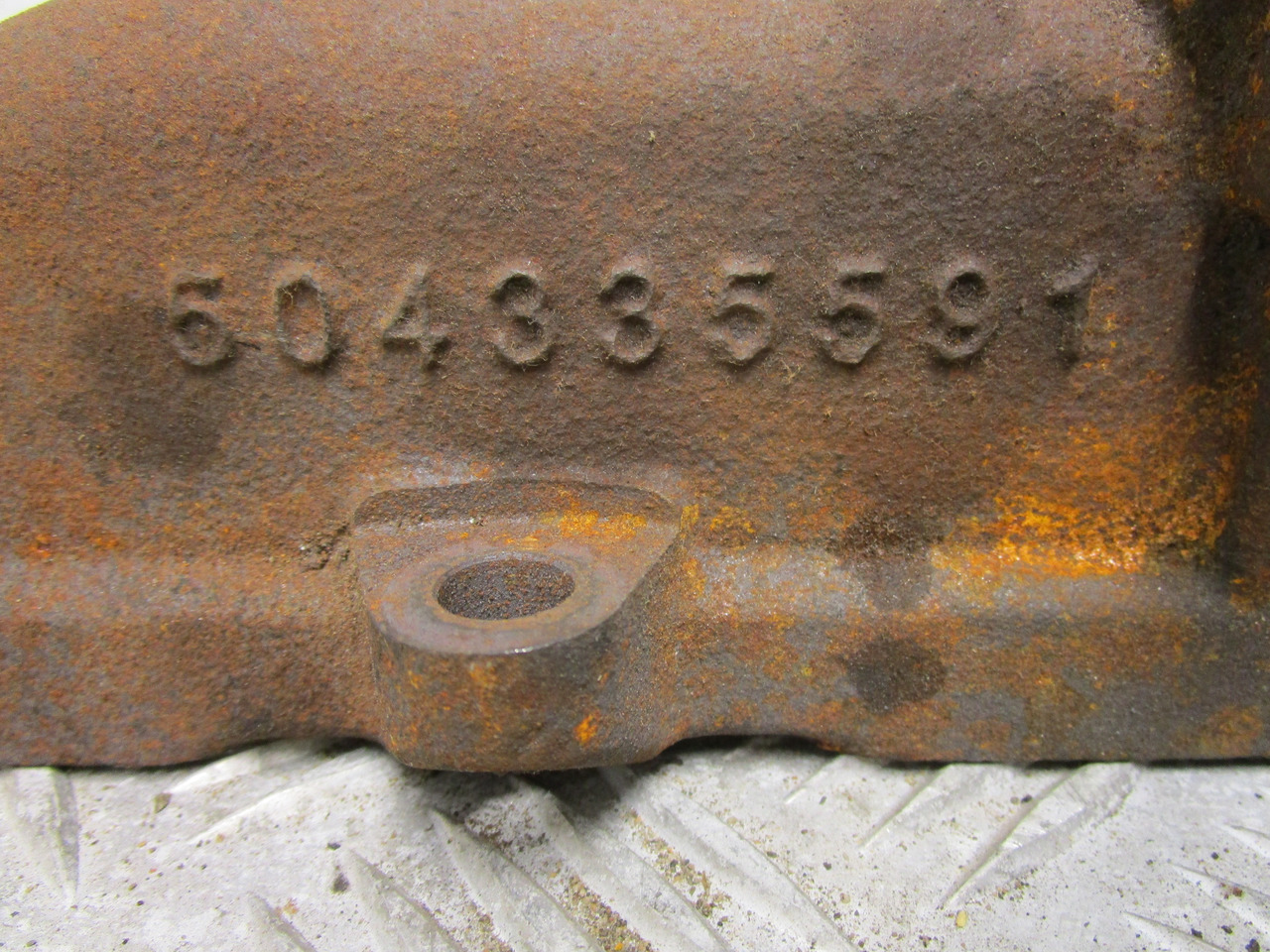 IVECO DAILY 3.0 EXHAUST MANIFOLD P/NO 50433559 - Sistem de evacuare pentru Camion: Foto 2 IVECO DAILY 3.0 EXHAUST MANIFOLD P/NO 50433559 - Sistem de evacuare pentru Camion: Foto 2