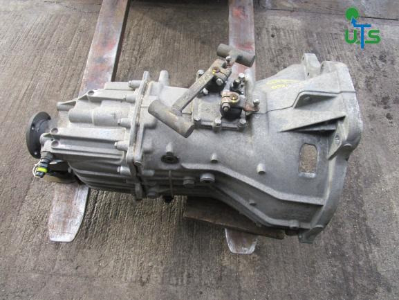 IVECO DAILY 6 SPEED GEARBOX TYPE 6S380OD - Cutie de viteze pentru Camion: Foto 1 IVECO DAILY 6 SPEED GEARBOX TYPE 6S380OD - Cutie de viteze pentru Camion: Foto 1