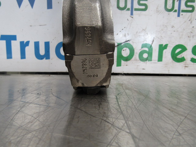 IVECO STRALIS CURSOR 10 CONROD PISTON - Motor şi piese pentru Camion: Foto 3 IVECO STRALIS CURSOR 10 CONROD PISTON - Motor şi piese pentru Camion: Foto 3