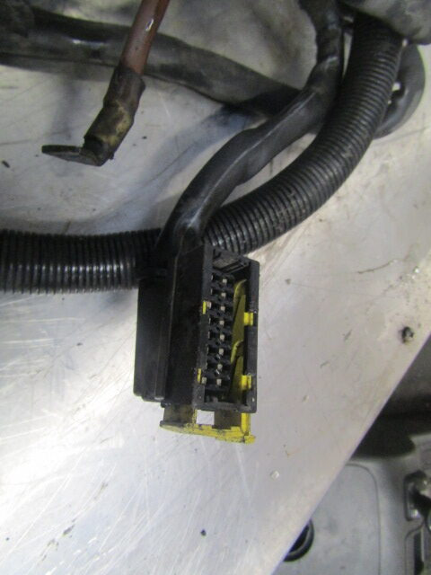 MERCEDES AXOR 1829 MANUAL GEARBOX WIRING HARNESS P/NO 003929484 - Sistem electric pentru Camion: Foto 2 MERCEDES AXOR 1829 MANUAL GEARBOX WIRING HARNESS P/NO 003929484 - Sistem electric pentru Camion: Foto 2