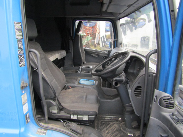 MERCEDES AXOR CAB EX 2012 - Cabină pentru Camion: Foto 4 MERCEDES AXOR CAB EX 2012 - Cabină pentru Camion: Foto 4