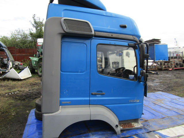 MERCEDES AXOR CAB EX 2012 - Cabină pentru Camion: Foto 5 MERCEDES AXOR CAB EX 2012 - Cabină pentru Camion: Foto 5