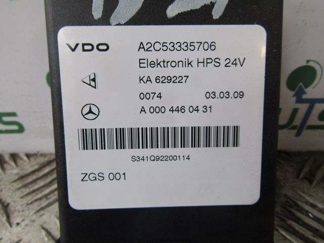 MERCEDES AXOR HPS MODULE P/NO A0004460431 - Calculator de bord pentru Camion: Foto 2 MERCEDES AXOR HPS MODULE P/NO A0004460431 - Calculator de bord pentru Camion: Foto 2