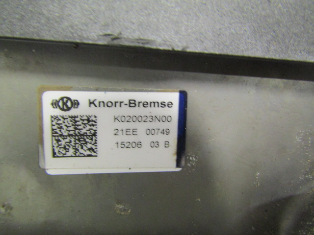 RENAULT MIDLUM DXI EBS BRAKE VALVE P/NO KN20023N00 - Piese frână pentru Camion: Foto 3 RENAULT MIDLUM DXI EBS BRAKE VALVE P/NO KN20023N00 - Piese frână pentru Camion: Foto 3