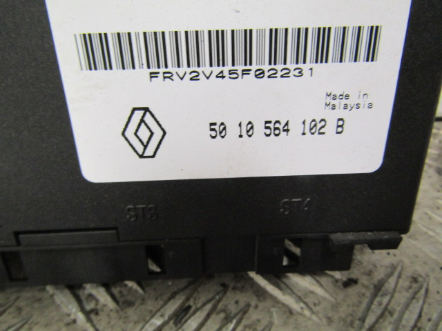 RENAULT MIDLUM VEHICLE BODY ECU P/NO 5010564102B / 461470002008 - Calculator de bord pentru Camion: Foto 2 RENAULT MIDLUM VEHICLE BODY ECU P/NO 5010564102B / 461470002008 - Calculator de bord pentru Camion: Foto 2