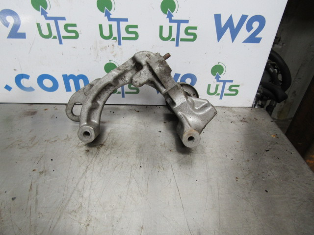 SCHMIDT SWINGO ALTERNATOR BRACKET P/NO 90513218F - Motor şi piese pentru Camion: Foto 1 SCHMIDT SWINGO ALTERNATOR BRACKET P/NO 90513218F - Motor şi piese pentru Camion: Foto 1