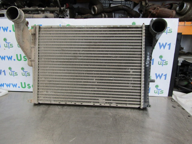 VOLVO FE 240 INTERCOOLER P/NO 20810103/A - Radiator pentru Camion: Foto 1 VOLVO FE 240 INTERCOOLER P/NO 20810103/A - Radiator pentru Camion: Foto 1