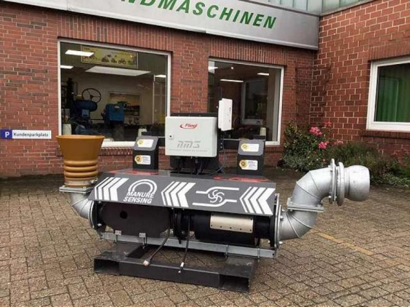 Fliegl NIR STATION 8 - Maşină de împrăştiat îngrăşăminte: Foto 5 Fliegl NIR STATION 8 - Maşină de împrăştiat îngrăşăminte: Foto 5