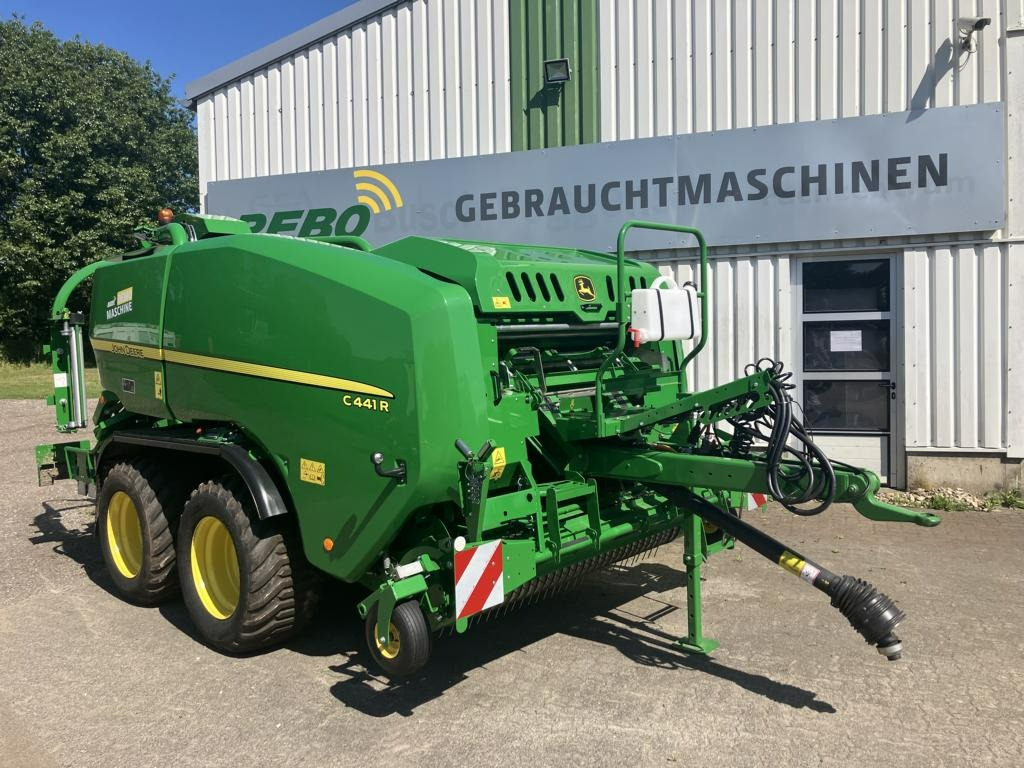 John Deere FESTKAMMER-KOMBIPRESSE C441R - Utilaje pentru fân: Foto 1 John Deere FESTKAMMER-KOMBIPRESSE C441R - Utilaje pentru fân: Foto 1