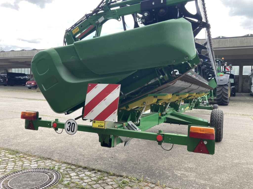 John Deere SCHNEIDWERK 630X - Combină de recoltat cereale: Foto 5 John Deere SCHNEIDWERK 630X - Combină de recoltat cereale: Foto 5