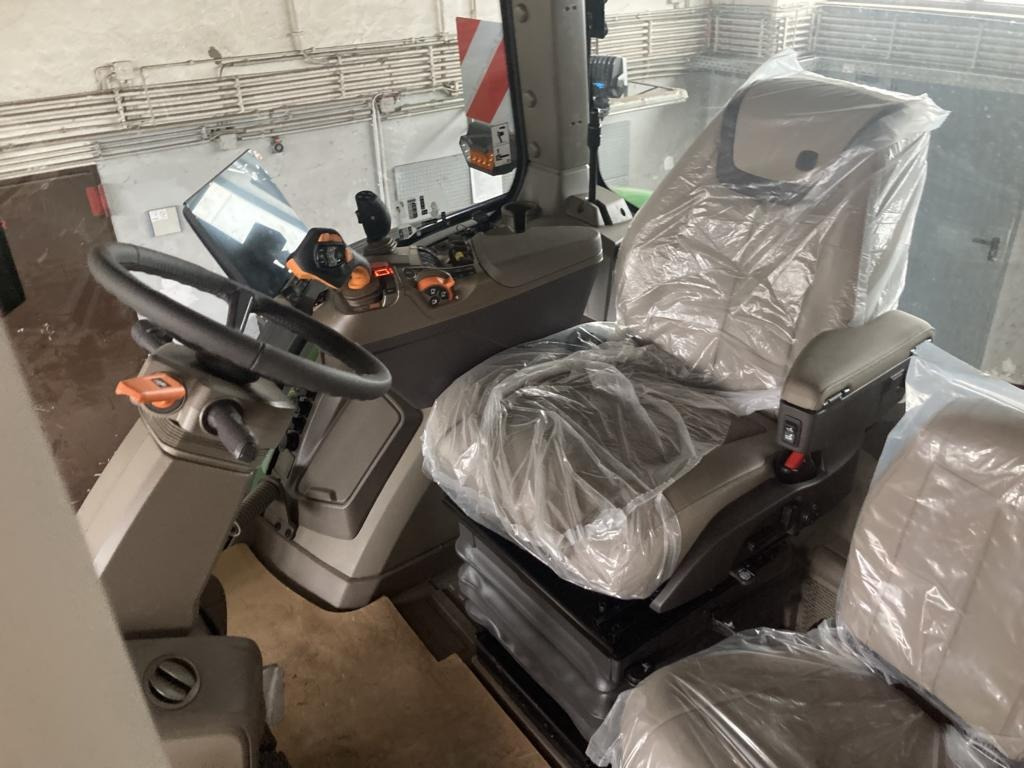 Leasing de John Deere TRAKTOR 8R370 John Deere TRAKTOR 8R370: Foto 6