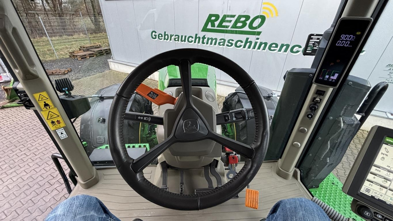 John Deere TRAKTOR 8R370 - Tractor agricol: Foto 4 John Deere TRAKTOR 8R370 - Tractor agricol: Foto 4