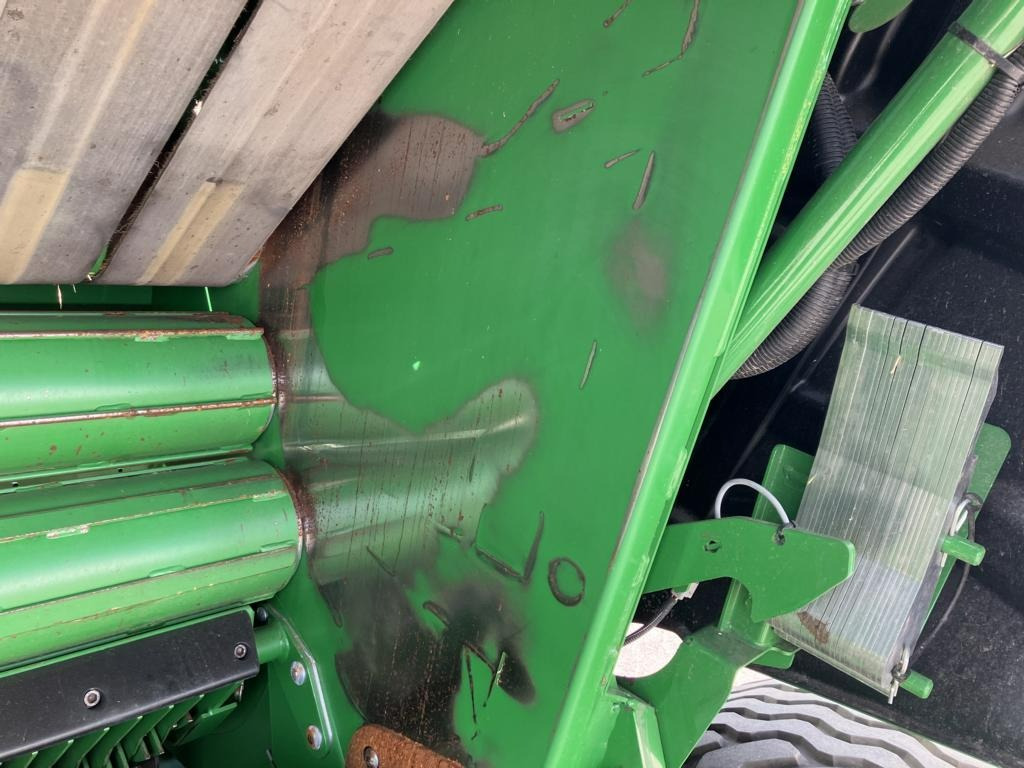 John Deere V461M - PAKET FÜR RUNDBALLENPR - Maşina de infoliat baloti: Foto 3 John Deere V461M - PAKET FÜR RUNDBALLENPR - Maşina de infoliat baloti: Foto 3