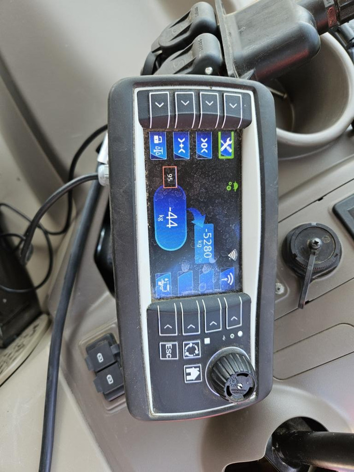 Mayer 4.0 PREMIUM 2218-20 - Remorcă distribuit furaje: Foto 3 Mayer 4.0 PREMIUM 2218-20 - Remorcă distribuit furaje: Foto 3