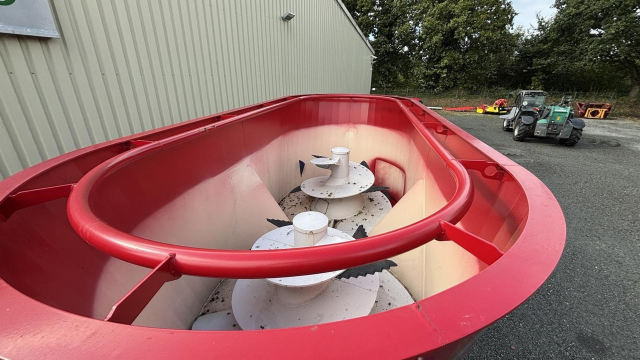 Mayer TRAILEDLINE CLASSIC DUO 16 - Remorcă distribuit furaje: Foto 2 Mayer TRAILEDLINE CLASSIC DUO 16 - Remorcă distribuit furaje: Foto 2