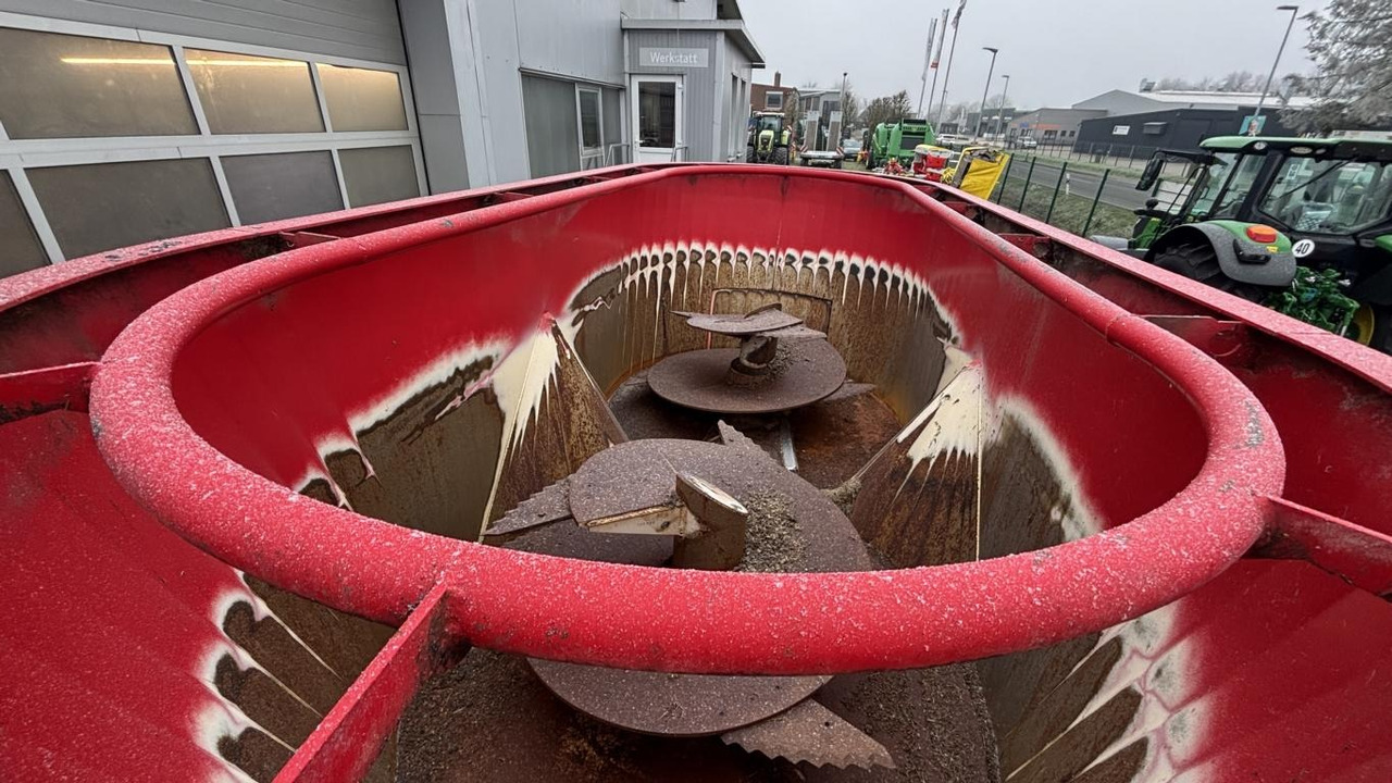 Siloking VM-14 DUO T - Remorcă distribuit furaje: Foto 3 Siloking VM-14 DUO T - Remorcă distribuit furaje: Foto 3