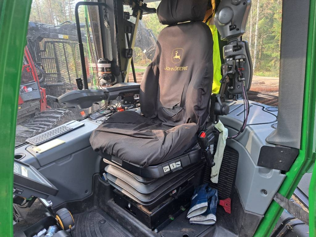 Harvester John Deere 1170G: Foto 8