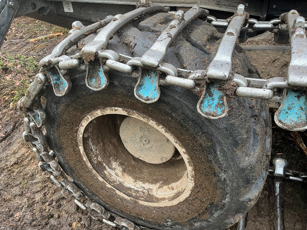 Komatsu 875 - Forwarder: Foto 4 Komatsu 875 - Forwarder: Foto 4