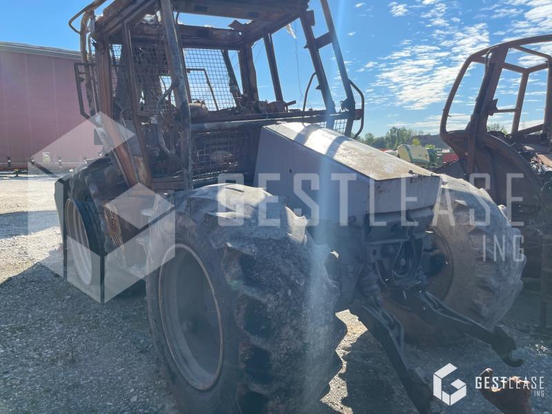 FENDT XYLON 524 - Tractor forestier: Foto 2 FENDT XYLON 524 - Tractor forestier: Foto 2