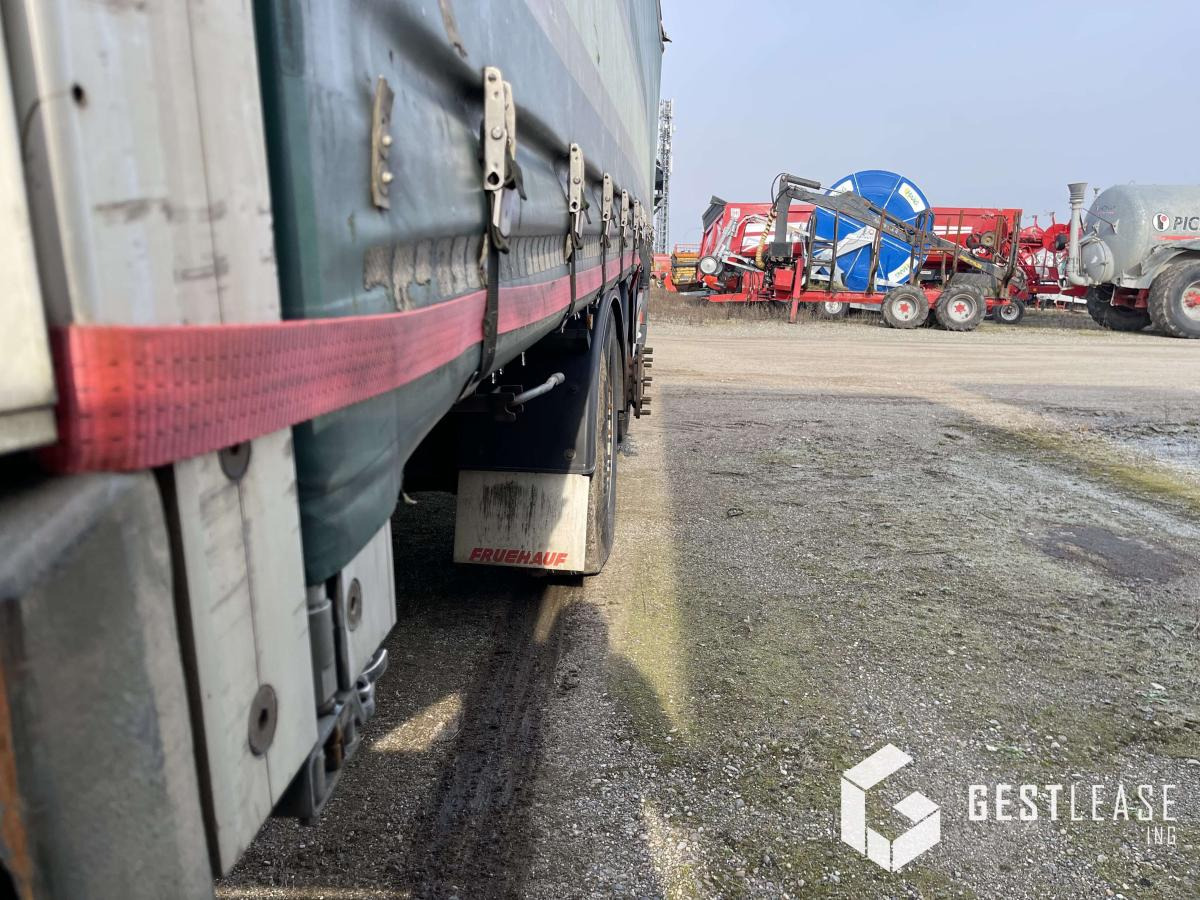 Remorcă cu prelată Fruehauf Rideaux coulissants 3 essieux: Foto 10