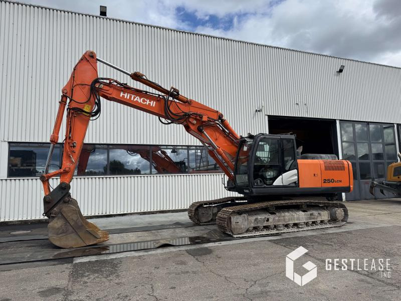 Hitachi ZX250LCN-5B - Excavator pe şenile: Foto 1 Hitachi ZX250LCN-5B - Excavator pe şenile: Foto 1