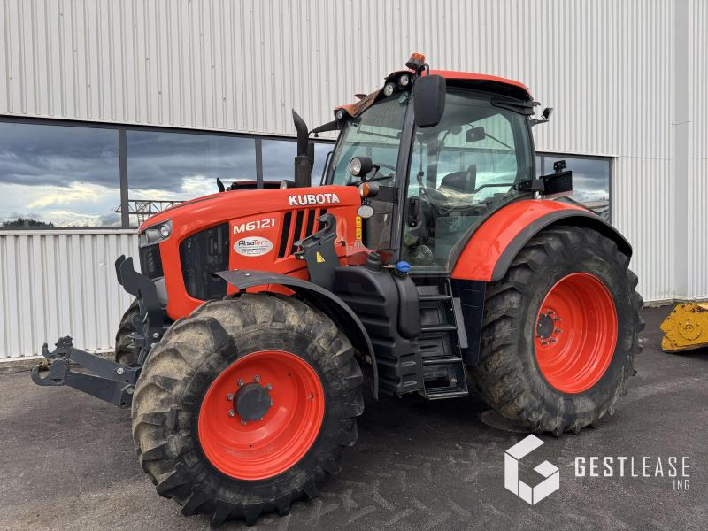 Kubota M6121 - Tractor agricol: Foto 1 Kubota M6121 - Tractor agricol: Foto 1