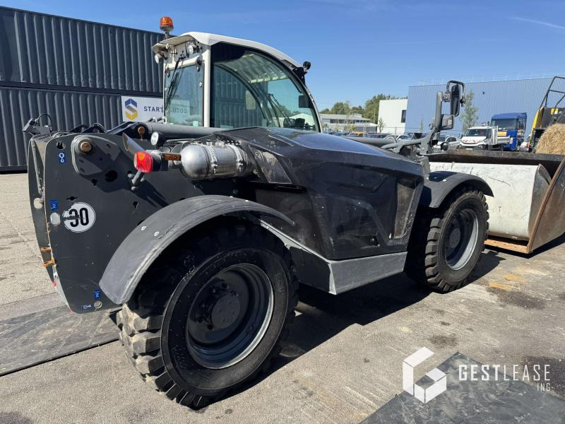 LIEBHERR T33.10 - Stivuitor cu catarg retractabil: Foto 3 LIEBHERR T33.10 - Stivuitor cu catarg retractabil: Foto 3