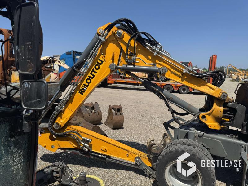 Wacker Neuson EW65 SVT - Excavator pe roţi: Foto 5 Wacker Neuson EW65 SVT - Excavator pe roţi: Foto 5