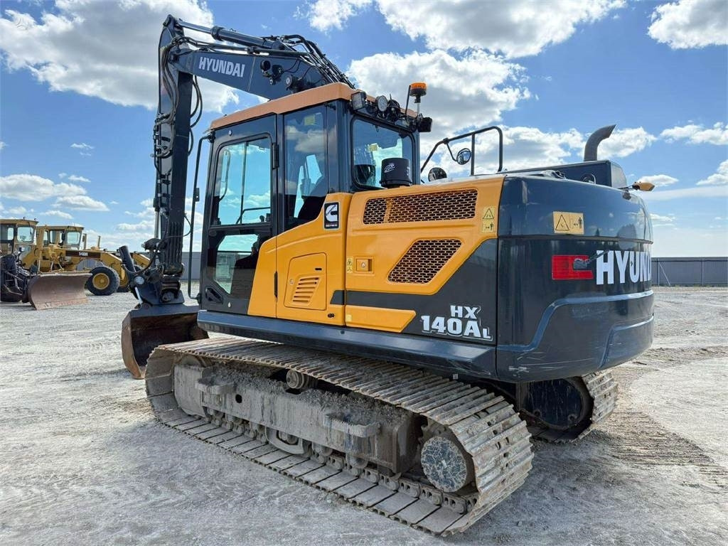 Hyundai HX 140 A L , 2272 HOURS ! - Excavator pe şenile: Foto 3 Hyundai HX 140 A L , 2272 HOURS ! - Excavator pe şenile: Foto 3