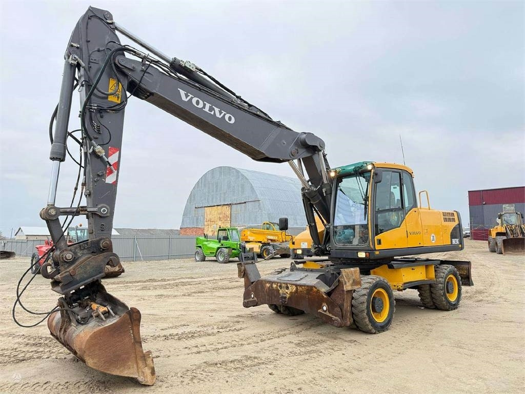 Volvo EW 230 C, 25 ton - Excavator pe roţi: Foto 1 Volvo EW 230 C, 25 ton - Excavator pe roţi: Foto 1