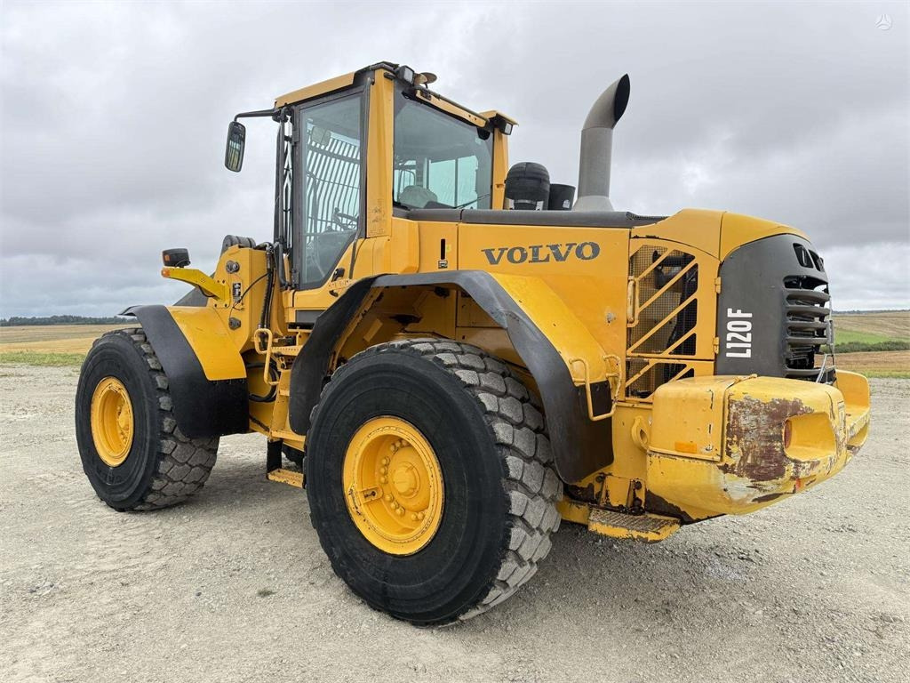 Volvo L 120 F , 4rd line , coupler - Încărcător frontal pe pneuri: Foto 3 Volvo L 120 F , 4rd line , coupler - Încărcător frontal pe pneuri: Foto 3