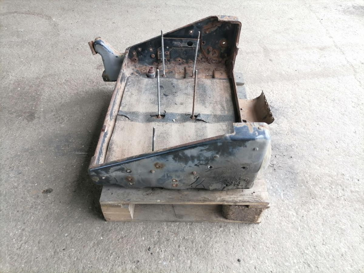 MAN Battery box 81418605363 - Acumulator pentru Camion: Foto 3 MAN Battery box 81418605363 - Acumulator pentru Camion: Foto 3