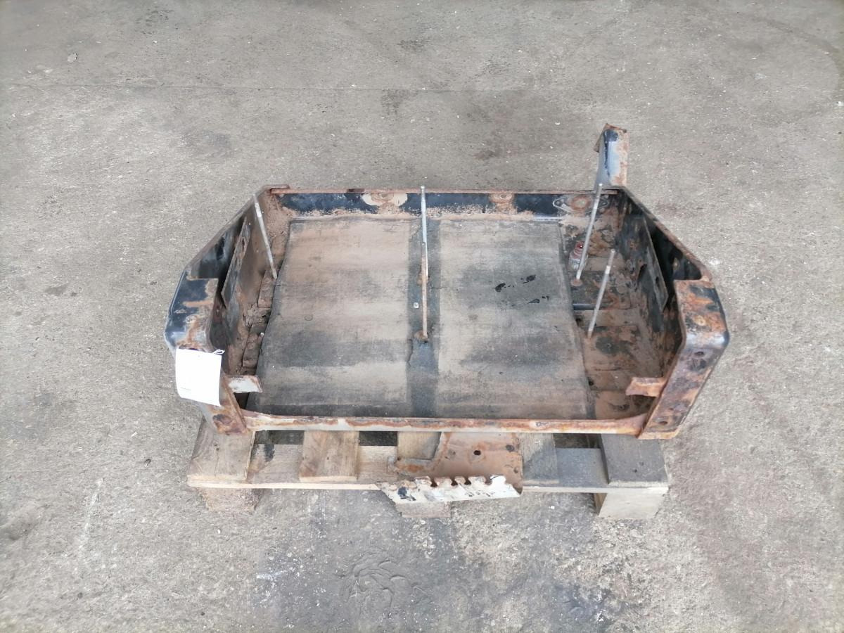 MAN Battery box 81418605363 - Acumulator pentru Camion: Foto 5 MAN Battery box 81418605363 - Acumulator pentru Camion: Foto 5