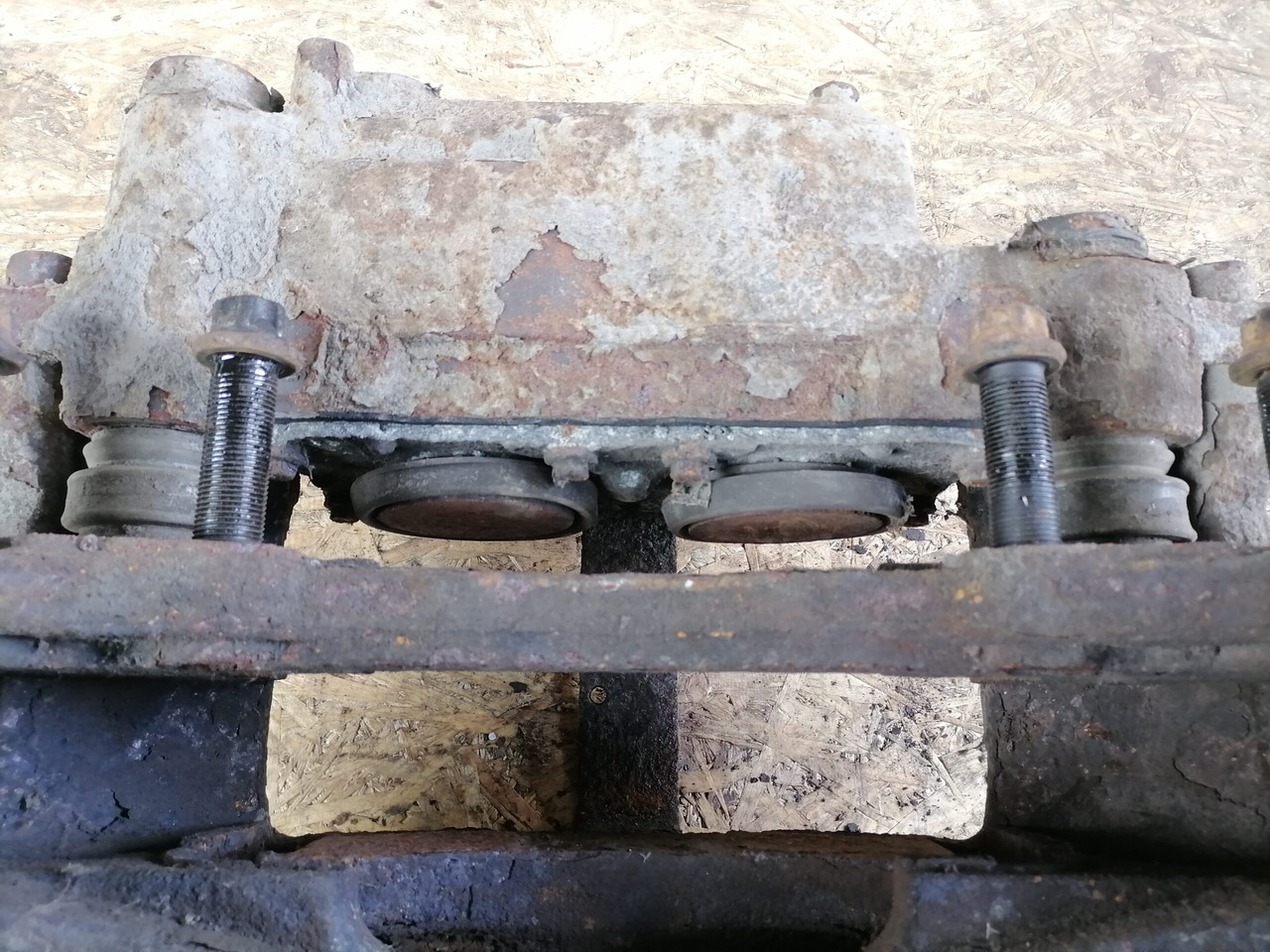 MAN Brake caliper 5010525489 - Piese frână pentru Camion: Foto 5 MAN Brake caliper 5010525489 - Piese frână pentru Camion: Foto 5