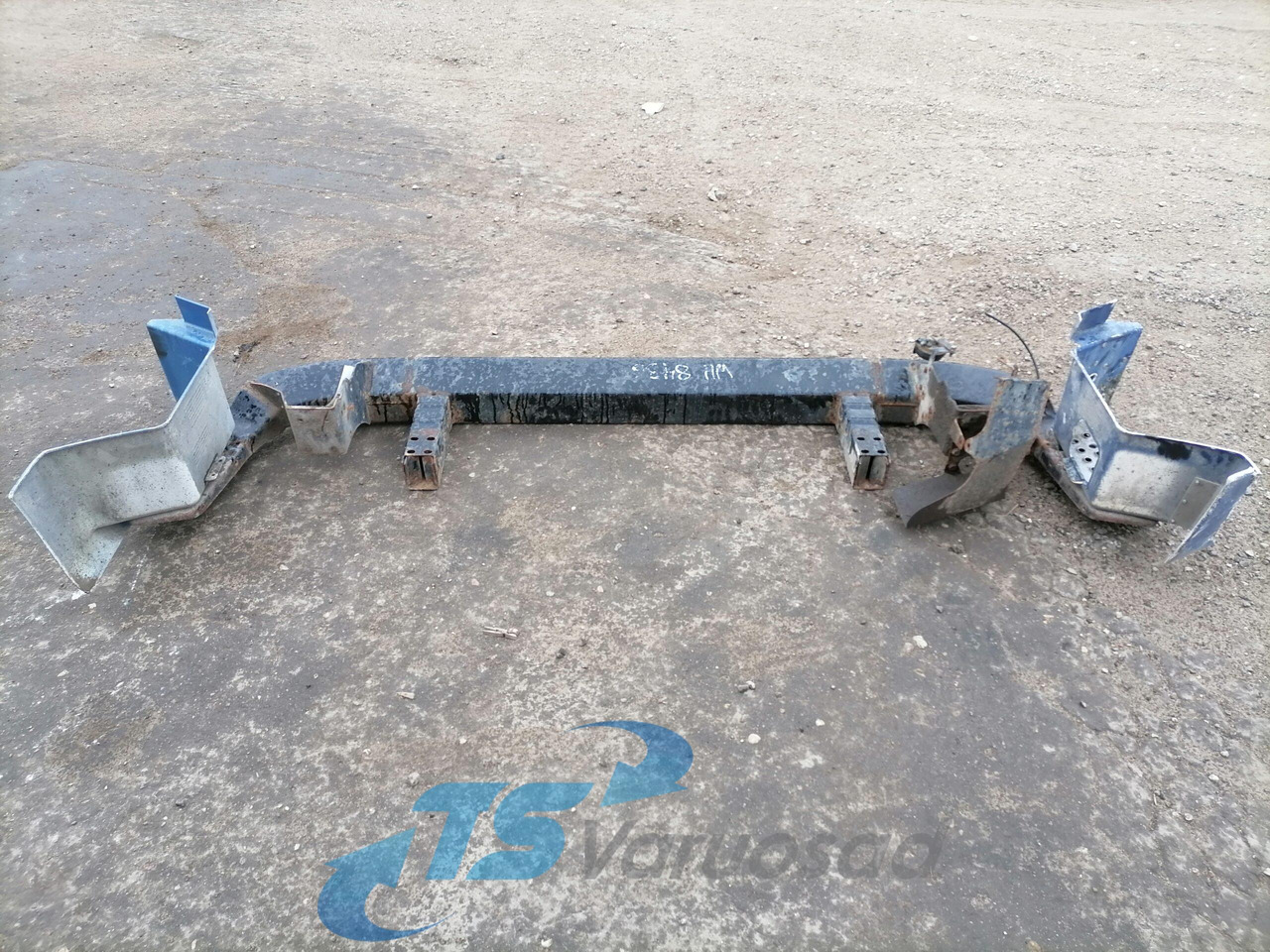 MAN Bumper 81416505009 - Bară de protecție pentru Camion: Foto 2 MAN Bumper 81416505009 - Bară de protecție pentru Camion: Foto 2