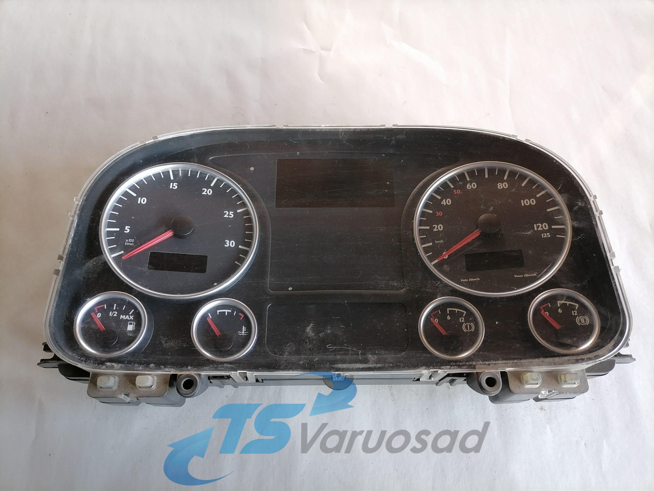 MAN Dashboard 81272026168 - Tablou de bord pentru Camion: Foto 1 MAN Dashboard 81272026168 - Tablou de bord pentru Camion: Foto 1