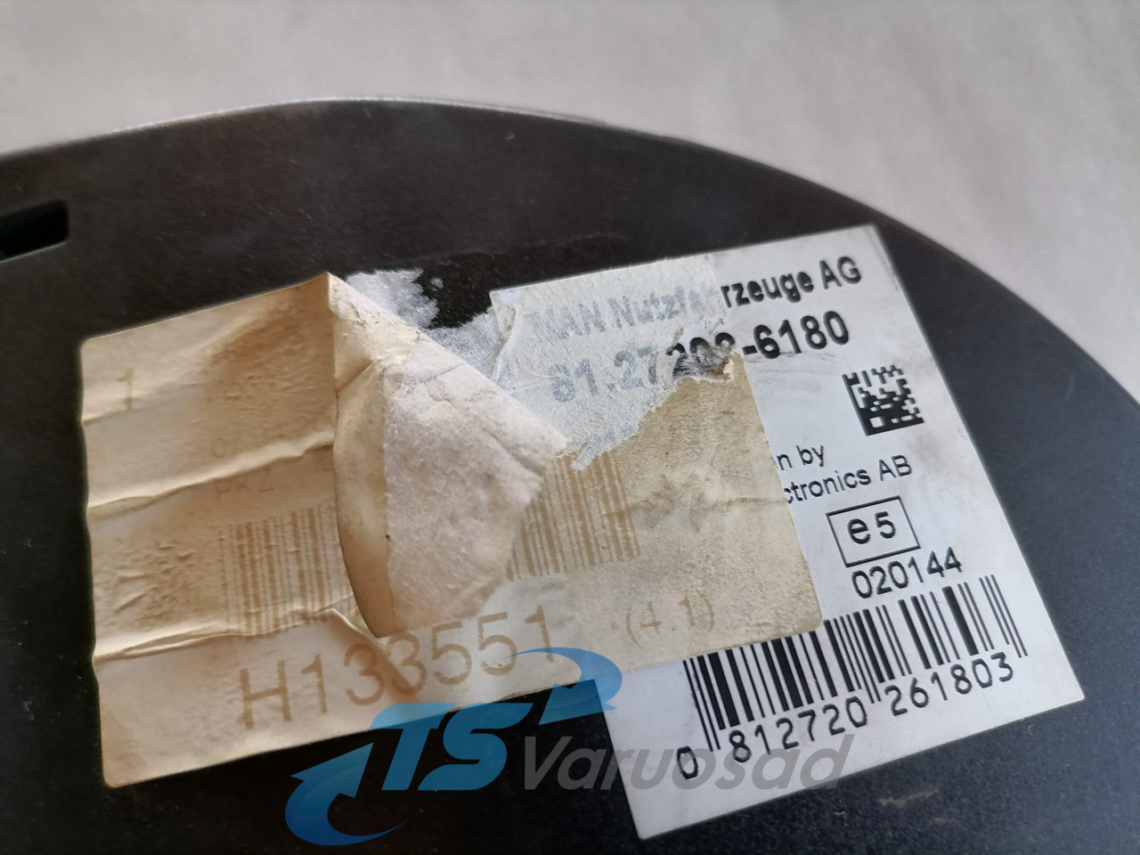 MAN Dashboard 81272026180 - Tablou de bord pentru Camion: Foto 4 MAN Dashboard 81272026180 - Tablou de bord pentru Camion: Foto 4