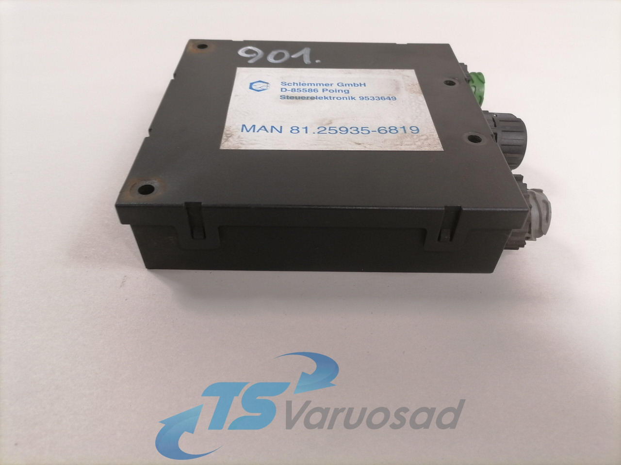 MAN Electronics 81259356819 - Calculator de bord pentru Camion: Foto 3 MAN Electronics 81259356819 - Calculator de bord pentru Camion: Foto 3