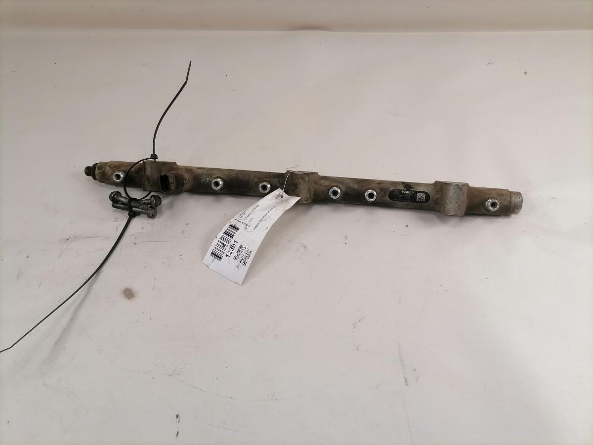 MAN Fuel collector 51103116058 - Sistem de alimentare combustibil pentru Camion: Foto 1 MAN Fuel collector 51103116058 - Sistem de alimentare combustibil pentru Camion: Foto 1