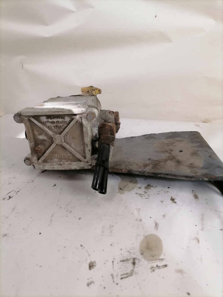 MAN Fuel separator 81125016044 - Filtru de combustibil pentru Camion: Foto 3 MAN Fuel separator 81125016044 - Filtru de combustibil pentru Camion: Foto 3