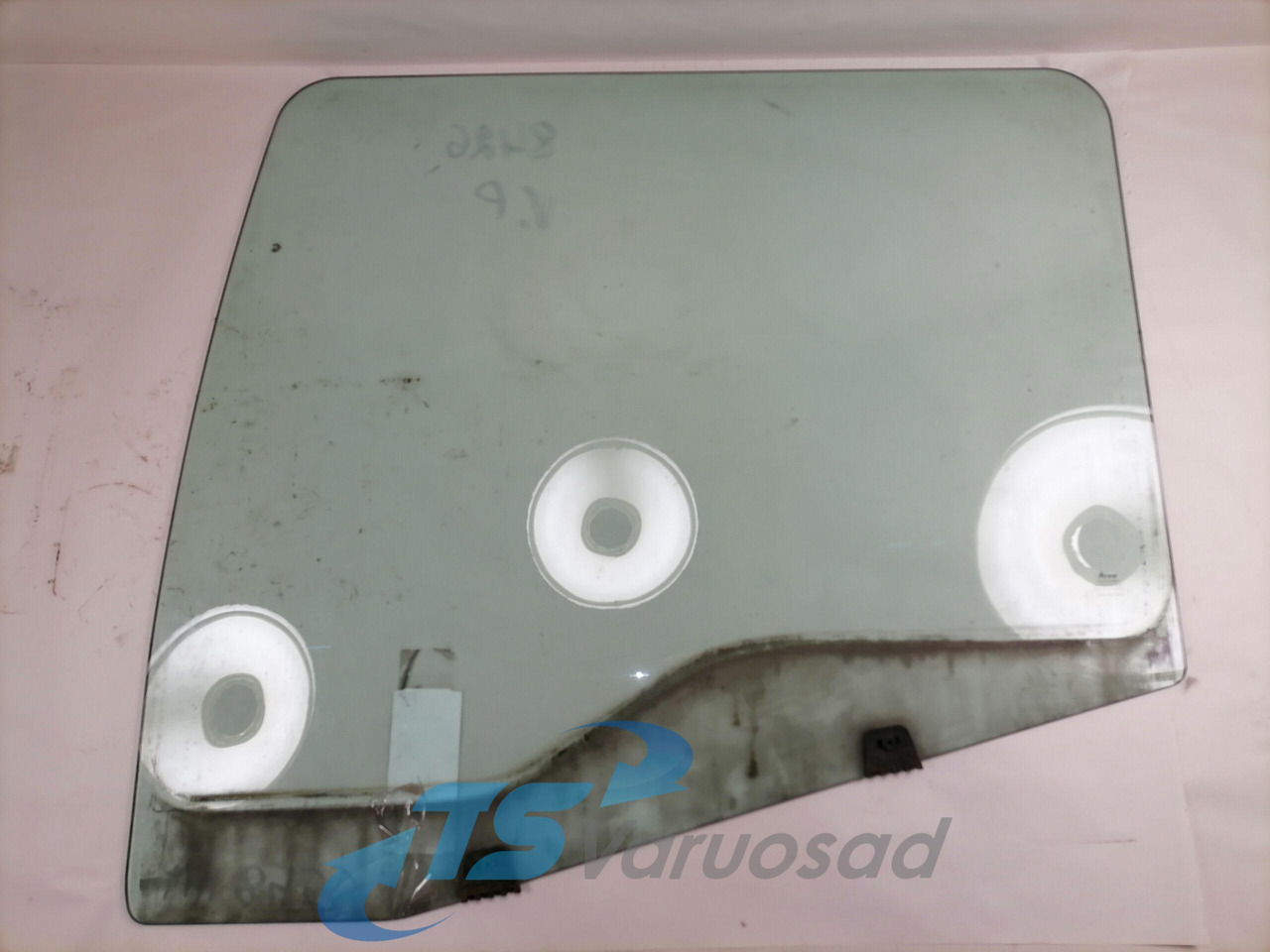 MAN Küljeklaas, vasak 81626450039 - Fereastră și piese pentru Camion: Foto 2 MAN Küljeklaas, vasak 81626450039 - Fereastră și piese pentru Camion: Foto 2