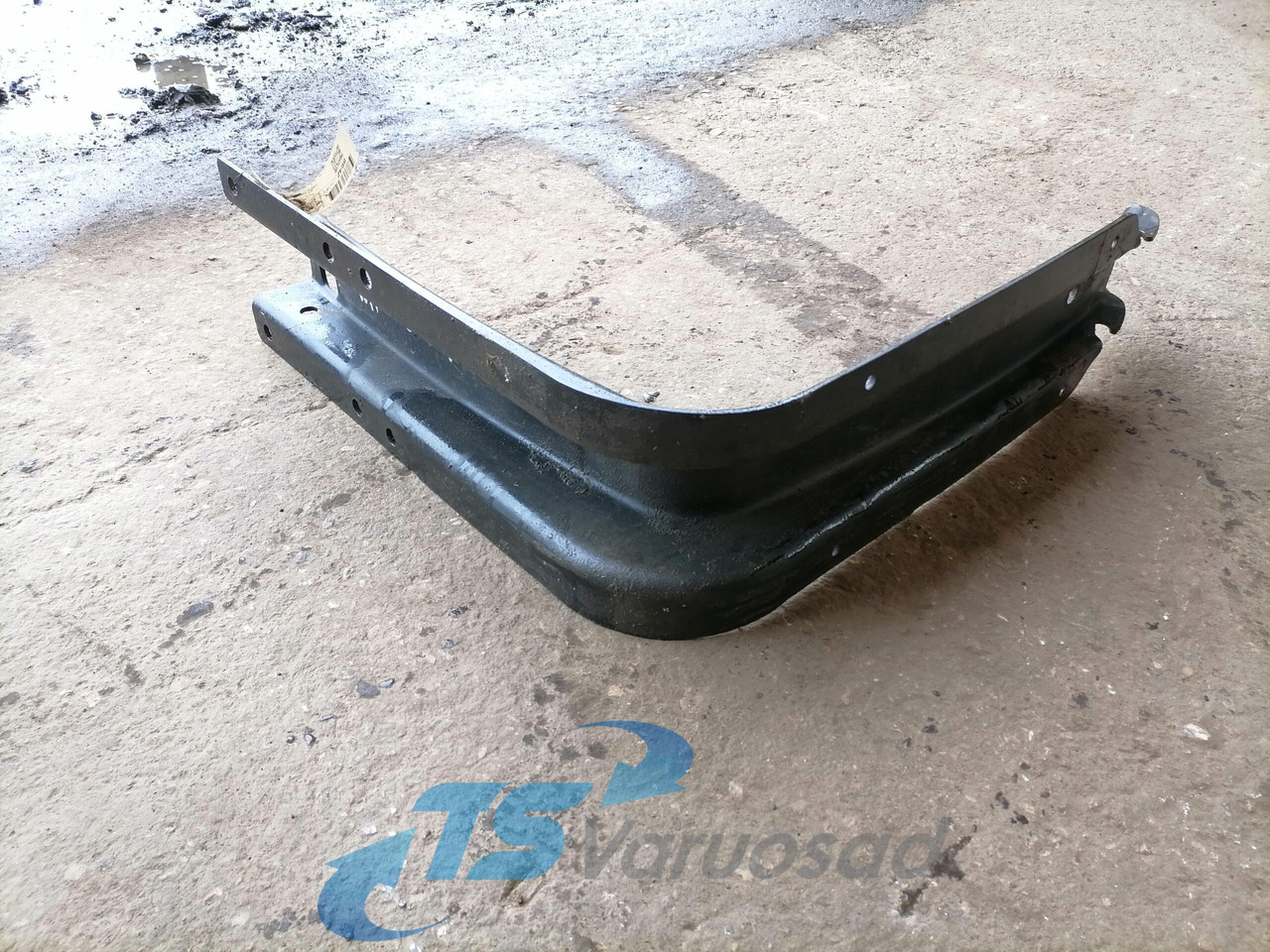 MAN Kütusepaagi kandur, MAN 81418010256 - Rezervor combustibil pentru Camion: Foto 4 MAN Kütusepaagi kandur, MAN 81418010256 - Rezervor combustibil pentru Camion: Foto 4