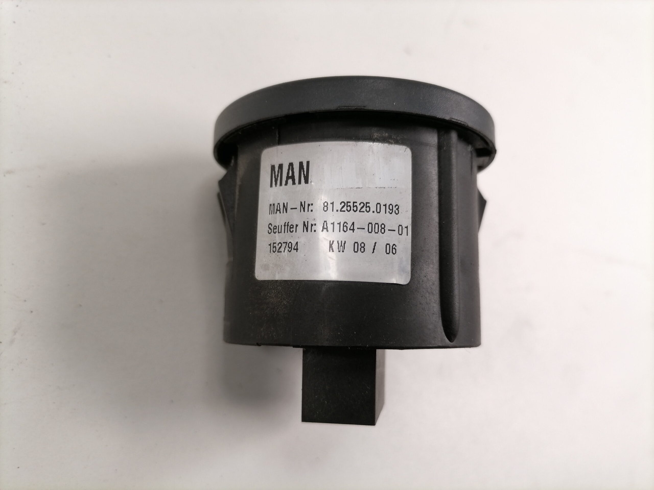 MAN Lüliti, esituled 81255250193 - Cabină pentru Camion: Foto 5 MAN Lüliti, esituled 81255250193 - Cabină pentru Camion: Foto 5