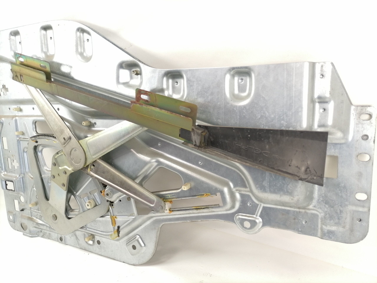 MAN Side window lifting mechanism 81626456034 - Fereastră și piese pentru Camion: Foto 4 MAN Side window lifting mechanism 81626456034 - Fereastră și piese pentru Camion: Foto 4