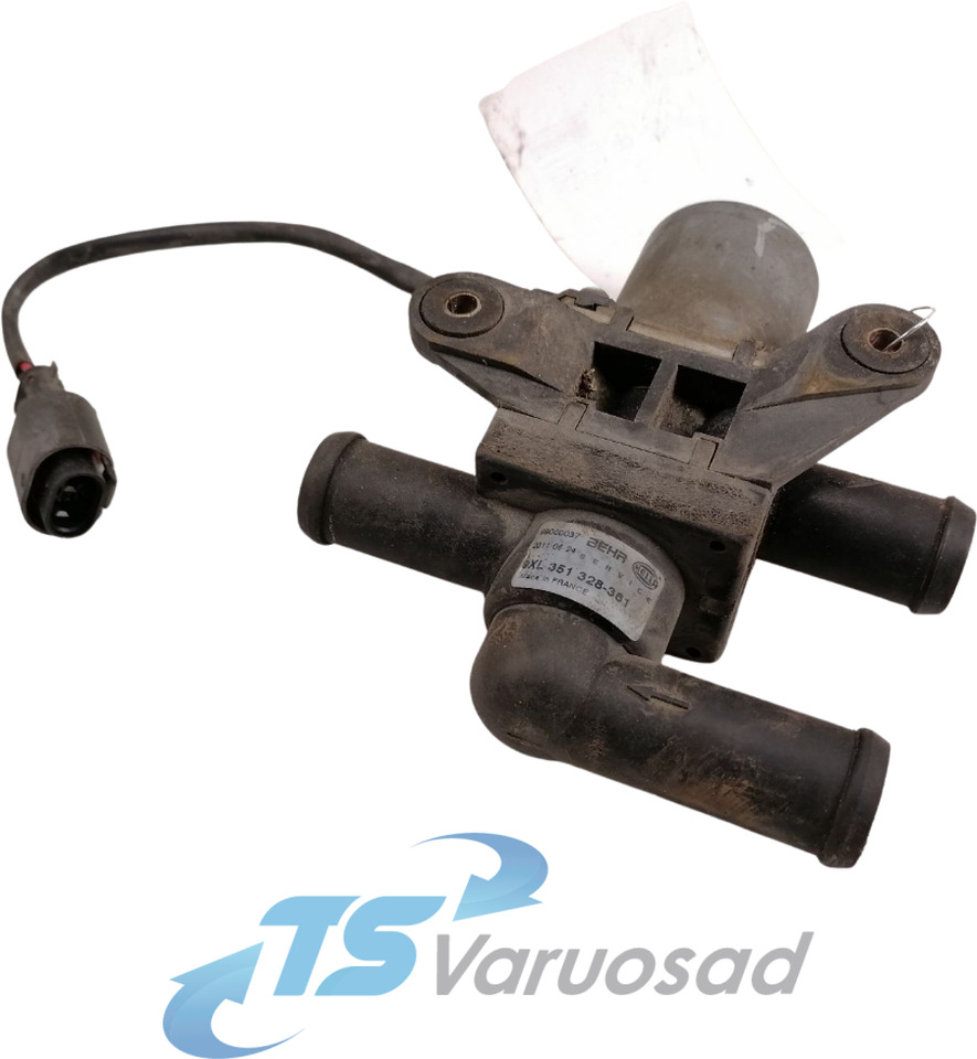 MAN Water valve 9XL351328361 - Încălzire/ Ventilație pentru Camion: Foto 1 MAN Water valve 9XL351328361 - Încălzire/ Ventilație pentru Camion: Foto 1