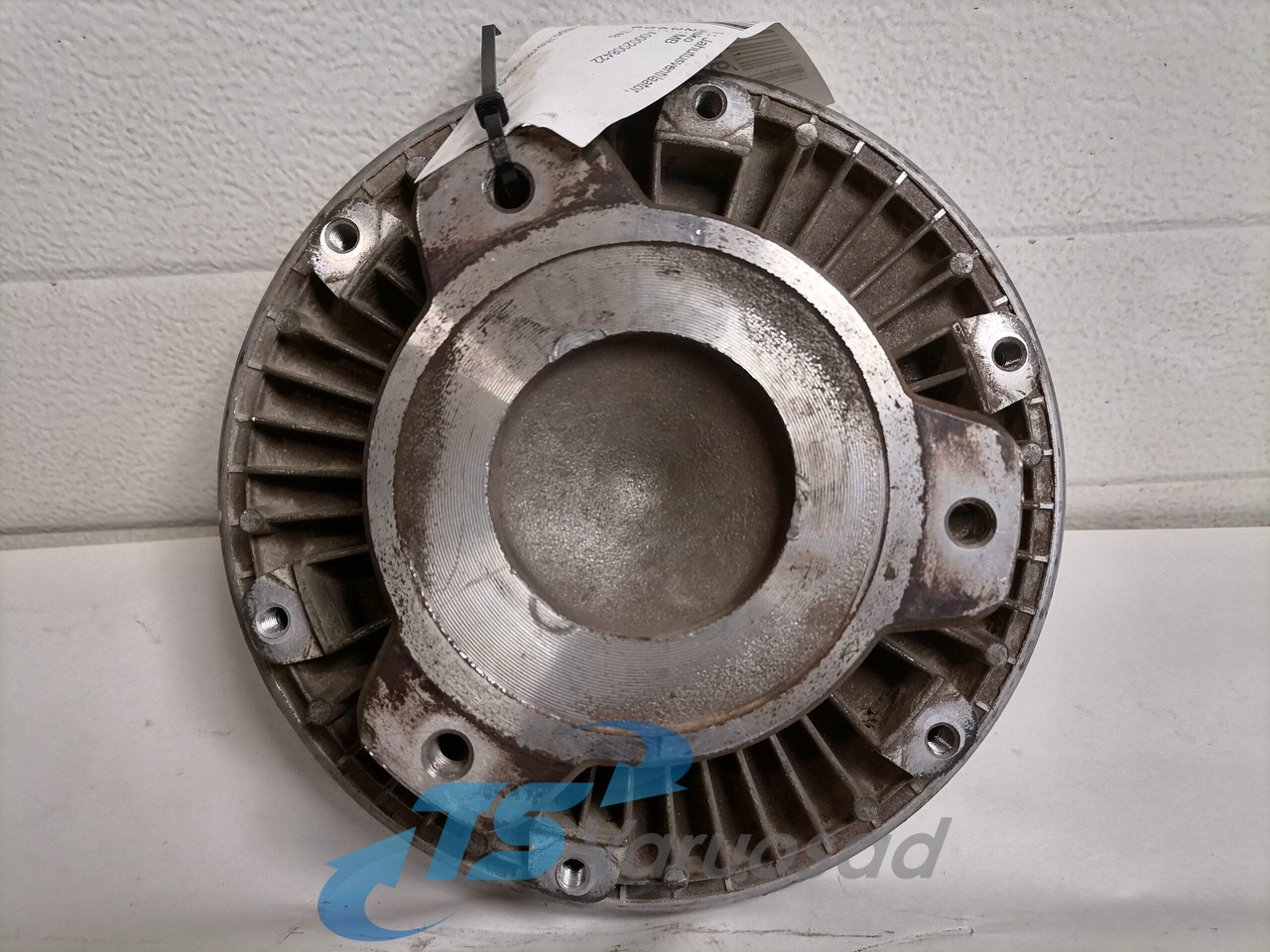 MB Cooling fan A0002008422 - Ventilator pentru Camion: Foto 3 MB Cooling fan A0002008422 - Ventilator pentru Camion: Foto 3